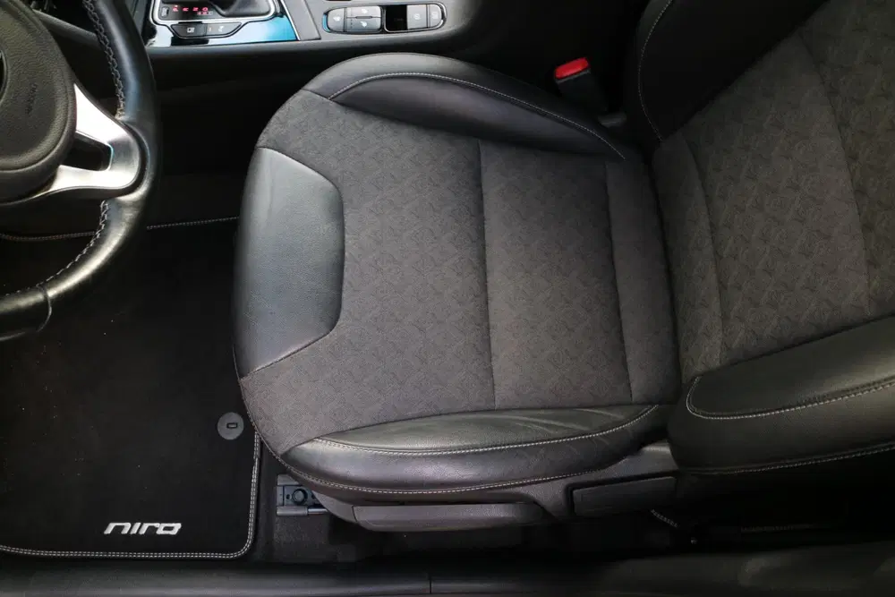 Kia Niro 1.6 GDi Hybrid DynamicPlusLine uit 2021, foto 10