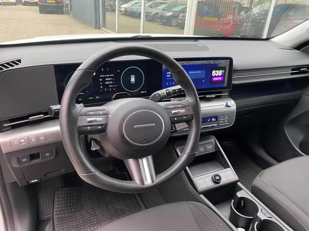 Hyundai KONA 1.6 GDI HEV Comfort Smart Camera Trekhaak uit 2023, foto 11