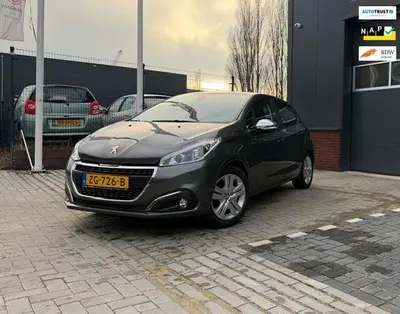 Peugeot 208 1.2 PureTech Signature 6 maanden GARANTIE inbegr uit 2019