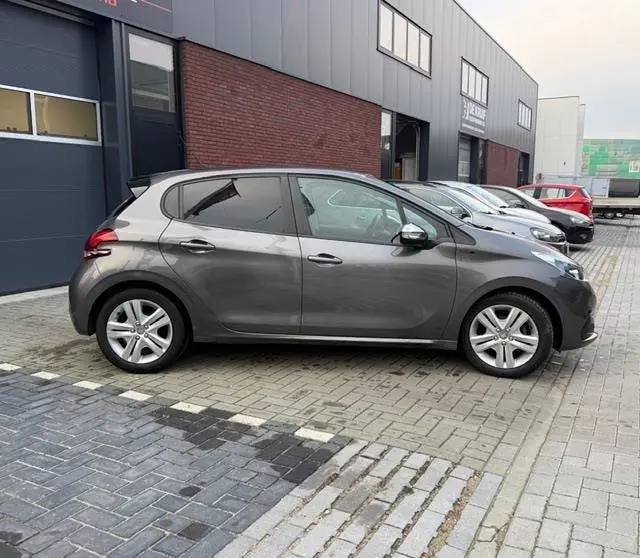 Peugeot 208 1.2 PureTech Signature 6 maanden GARANTIE inbegr uit 2019, foto 8