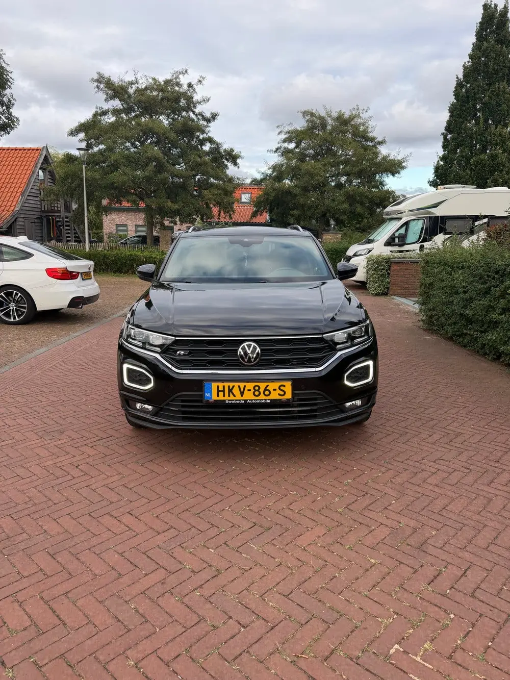 Volkswagen T-Roc 1.5 TSI 150pk 7-DSG 2021 Zwart uit 2021, foto 3