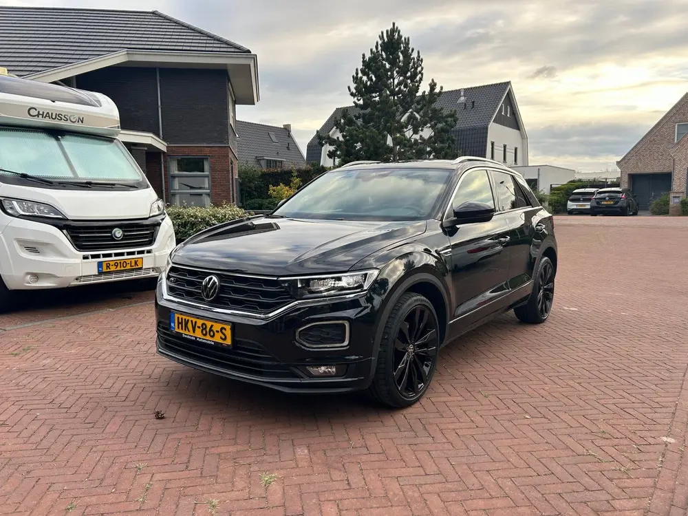 Volkswagen T-Roc 1.5 TSI 150pk 7-DSG 2021 Zwart uit 2021, foto 5