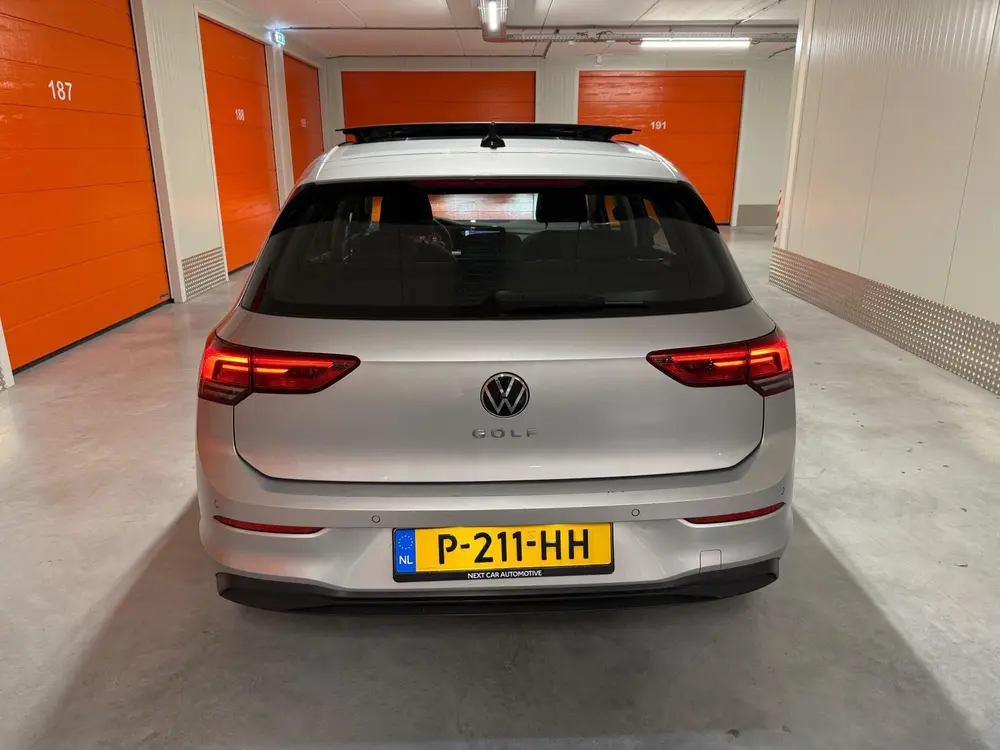 Volkswagen Golf 1.5 TSI Style | PANO | PDC | Sfeerverlichtin uit 2020, foto 6