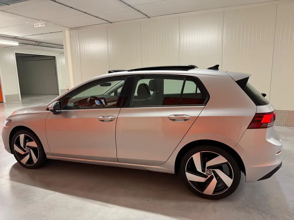Volkswagen Golf 1.5 TSI Style | PANO | PDC | Sfeerverlichtin uit 2020, foto 8