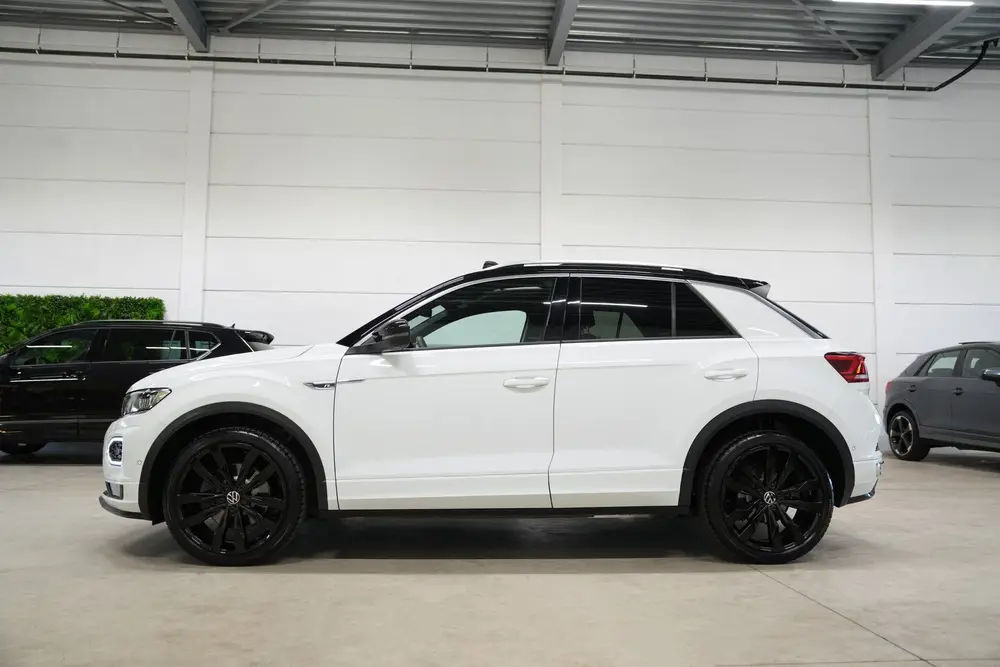 Volkswagen T-Roc 1.5 TSI 3x R-Line * Pano - Virtual - Beats uit 2020, foto 4
