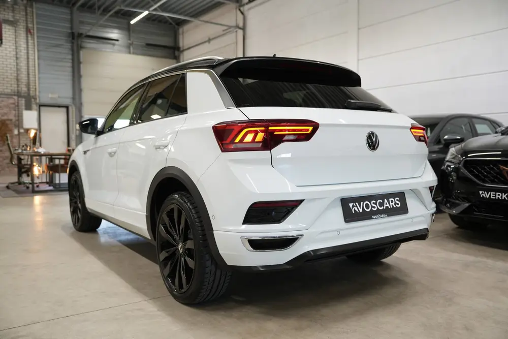 Volkswagen T-Roc 1.5 TSI 3x R-Line * Pano - Virtual - Beats uit 2020, foto 5