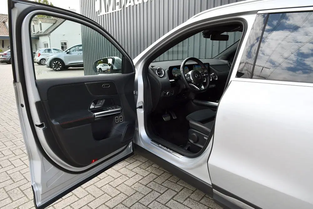 Mercedes-Benz GLA GLA 250e PHEV 218pk AUT uit 2022, foto 10