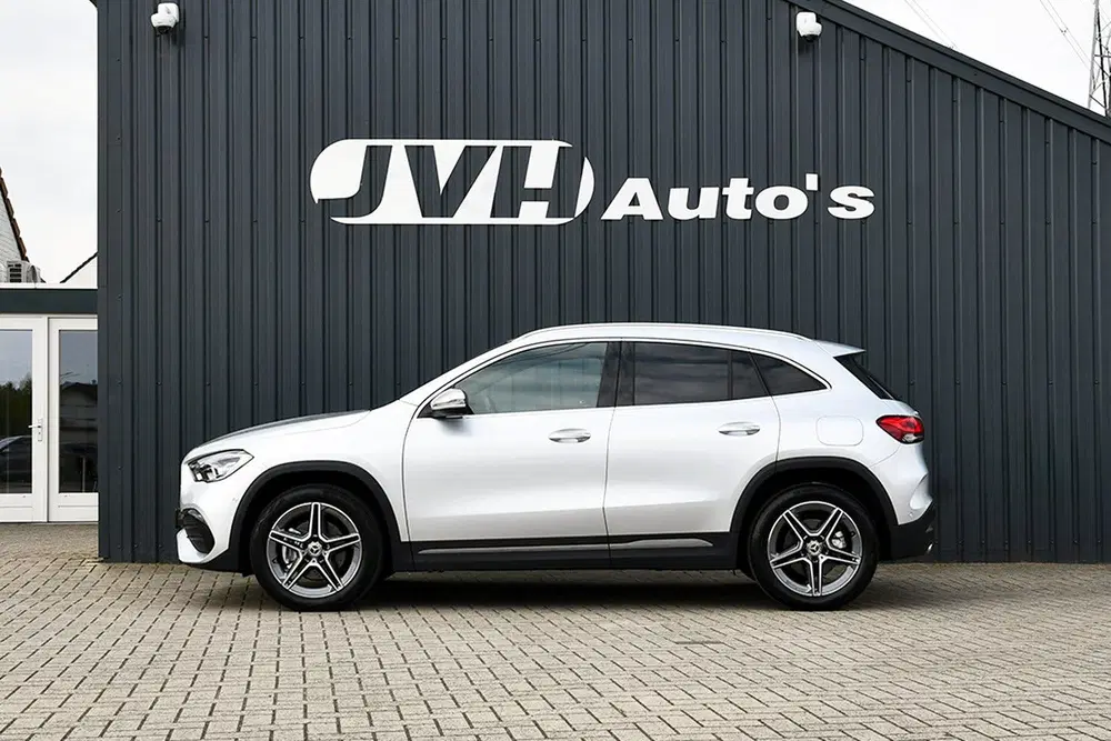 Mercedes-Benz GLA GLA 250e PHEV 218pk AUT uit 2022, foto 2