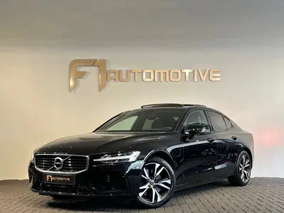 Volvo S60 2.0 T6 AWD Twin Engine R-Design Pano uit 2020