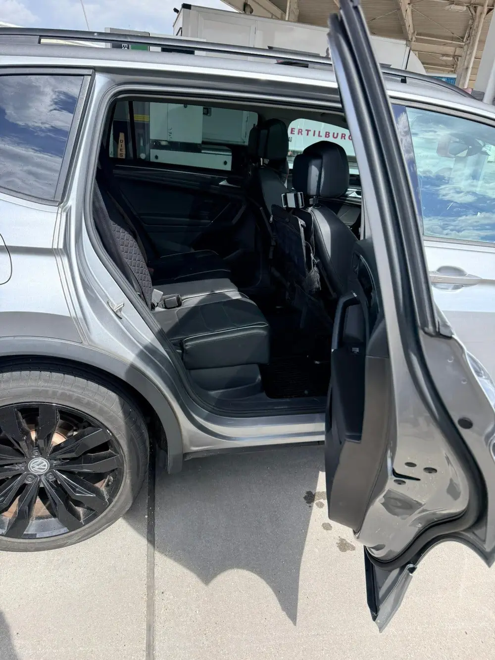 Volkswagen Tiguan Allspace Tiguan 1.5 TSI 150pk 2020 Grijs uit 2020, foto 9