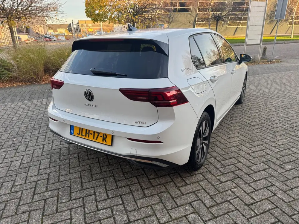 Volkswagen Golf 1.5 eTSI Life Edition GOAL uit 2025, foto 14