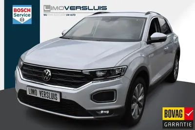 Volkswagen T-Roc 1.5 TSI Style Automaat | Afneembare Trekhaa uit 2021
