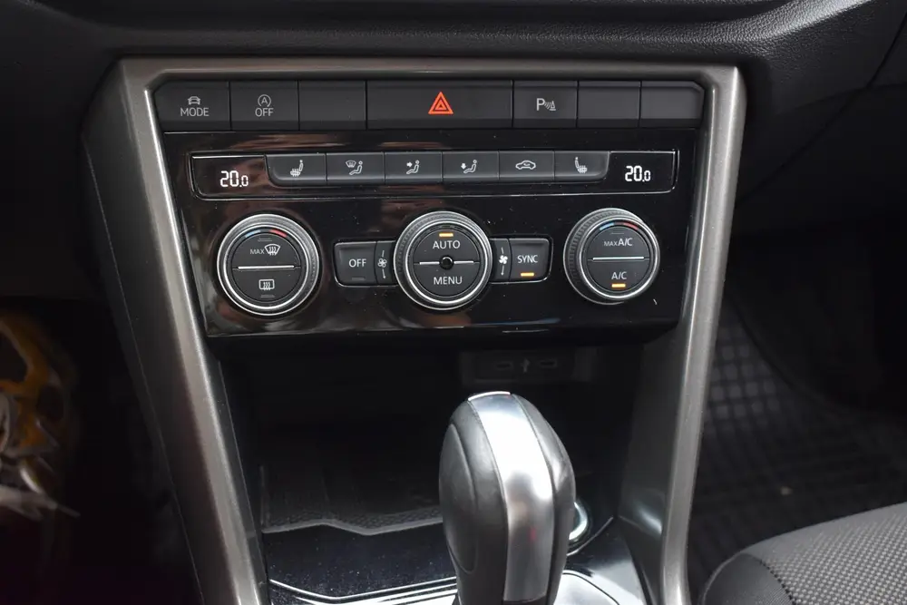 Volkswagen T-Roc 1.5 TSI Style Automaat | Afneembare Trekhaa uit 2021, foto 7