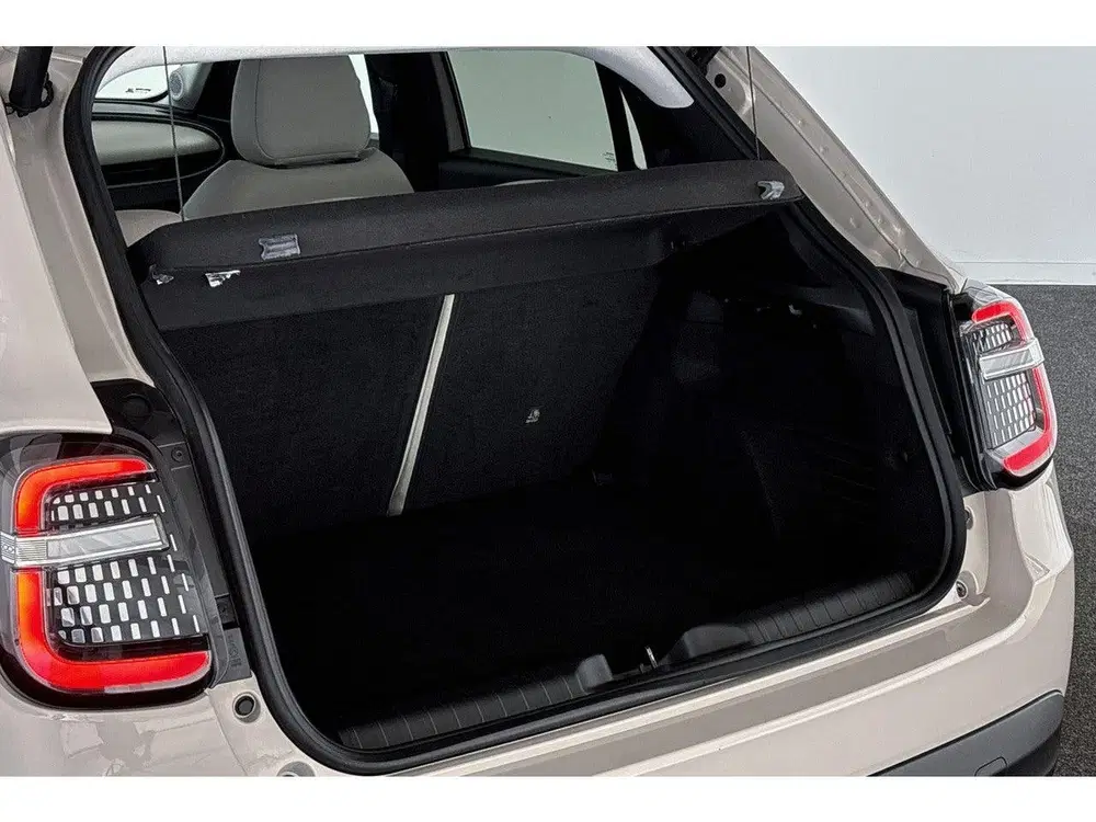 Fiat 600 1.2 Hybrid La Prima Leder Stoelverwarming uit 2025, foto 9
