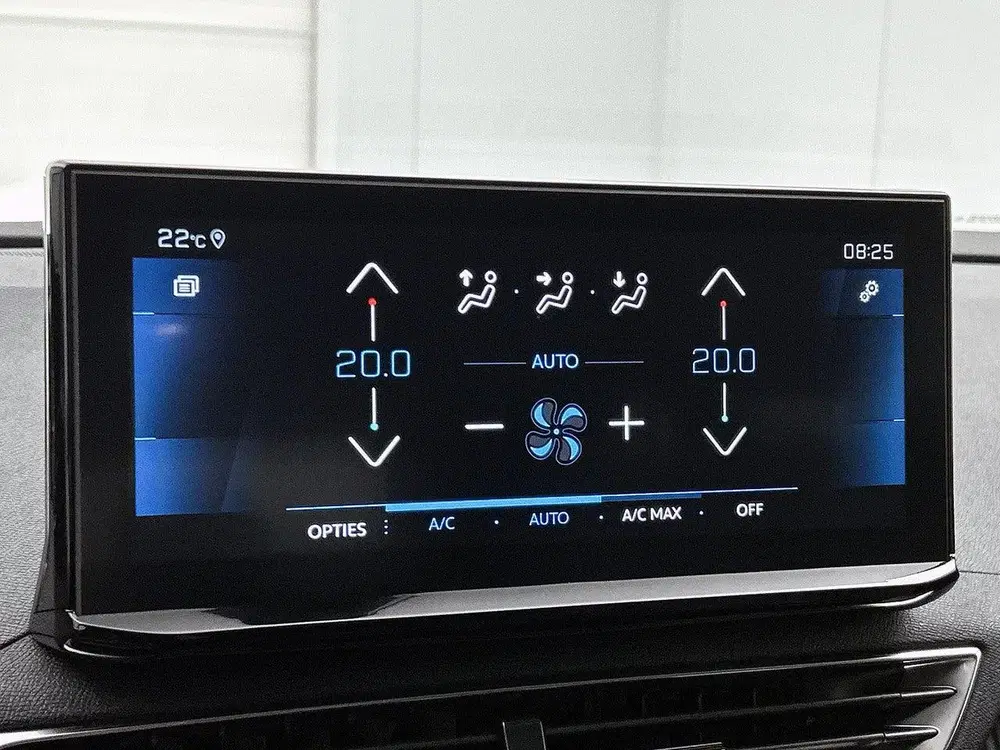 Peugeot 3008 1.2 130pk Allure Automaat uit 2022, foto 18