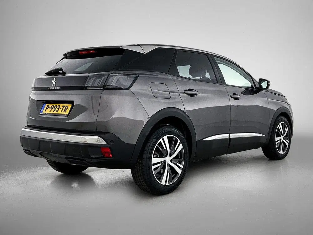 Peugeot 3008 1.2 130pk Allure Automaat uit 2022, foto 8