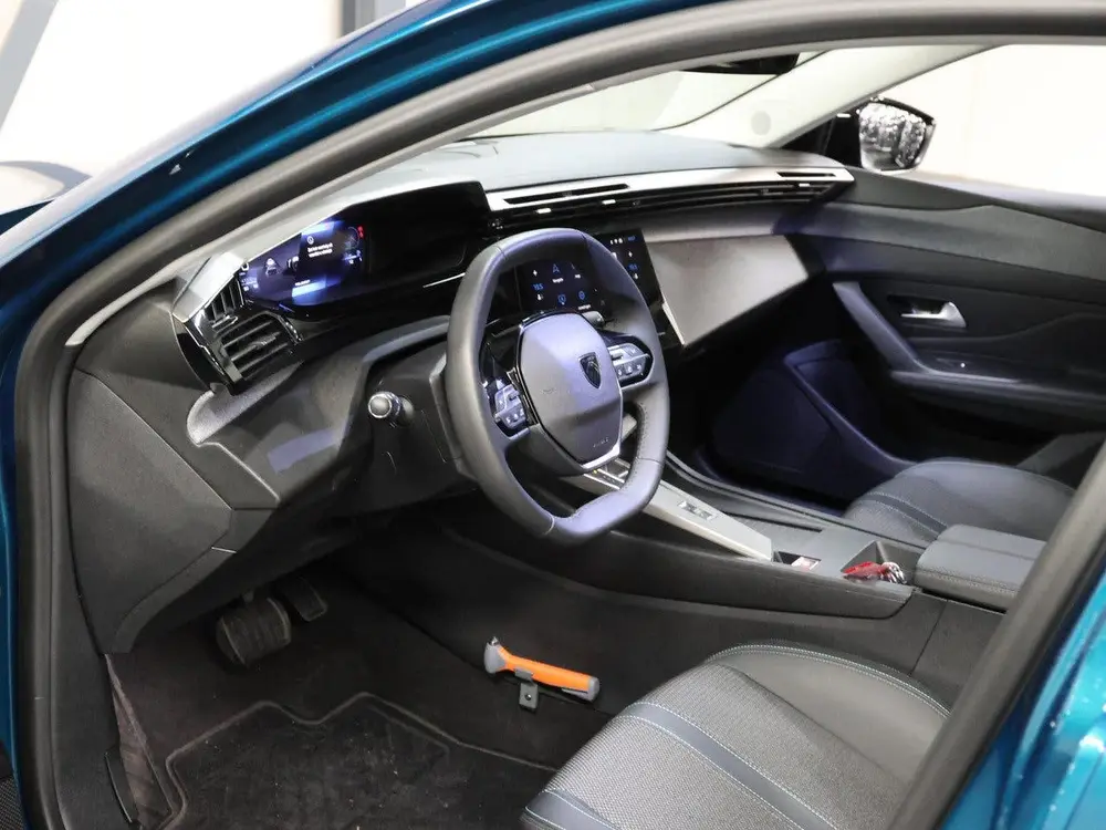 Peugeot 408 1.2 Hybrid Allure 145PK uit 2025, foto 11