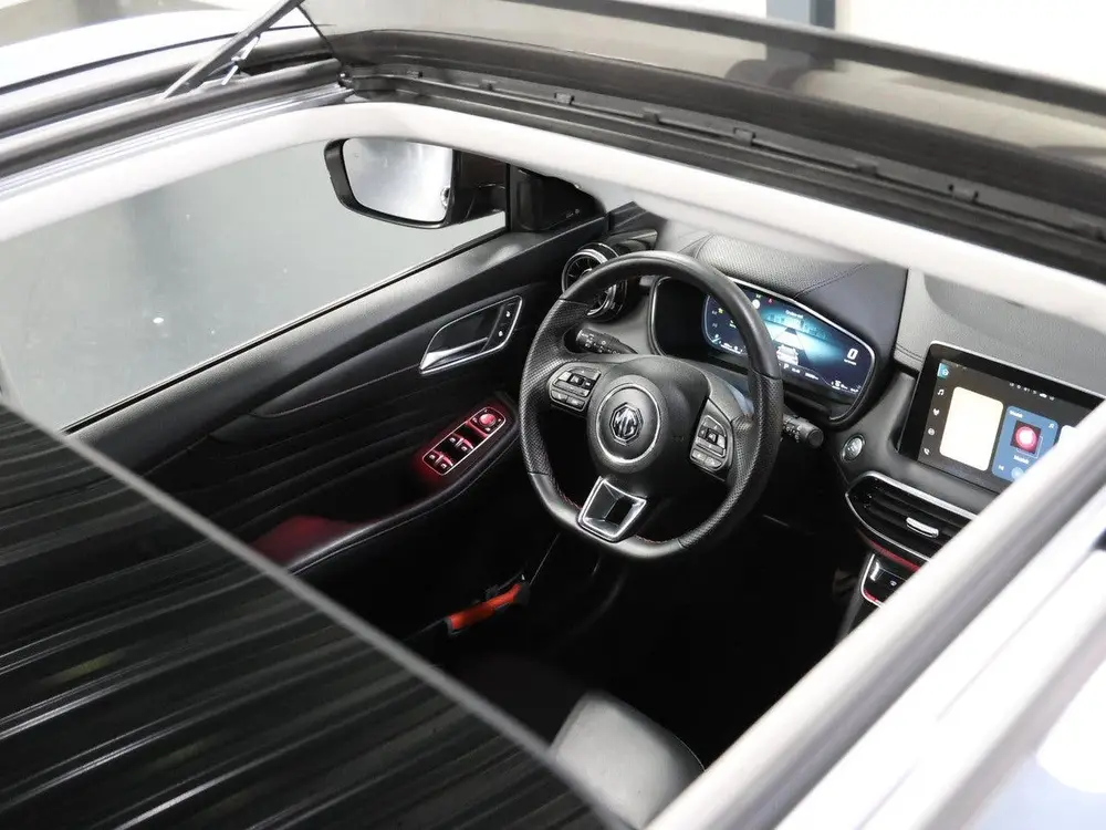 MG EHS 1.5 TGDI Luxury 258PK Automaat uit 2024, foto 9