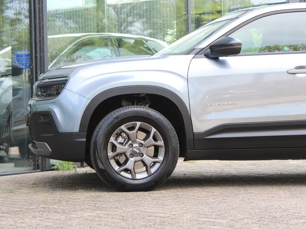 Jeep Avenger Longitude Business Pack 54 kWh uit 2024, foto 12