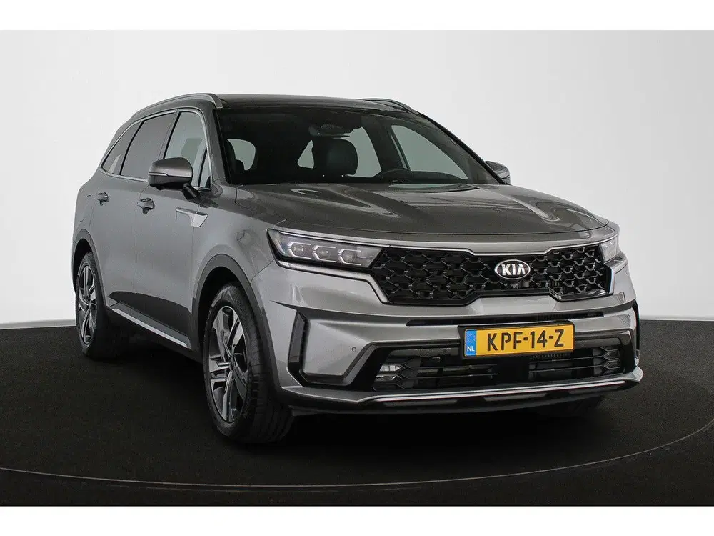 Kia Sorento 1.6 T-GDI Plug-in Hybrid 4WD ExecutiveLine uit 2021, foto 2