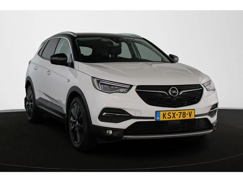 Opel Grandland X 1.6 Turbo Ultimate Leder Stoelventilatie S uit 2020, foto 2