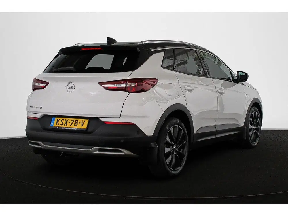 Opel Grandland X 1.6 Turbo Ultimate Leder Stoelventilatie S uit 2020, foto 3
