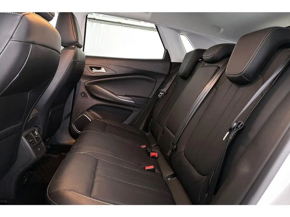 Opel Grandland X 1.6 Turbo Ultimate Leder Stoelventilatie S uit 2020, foto 8