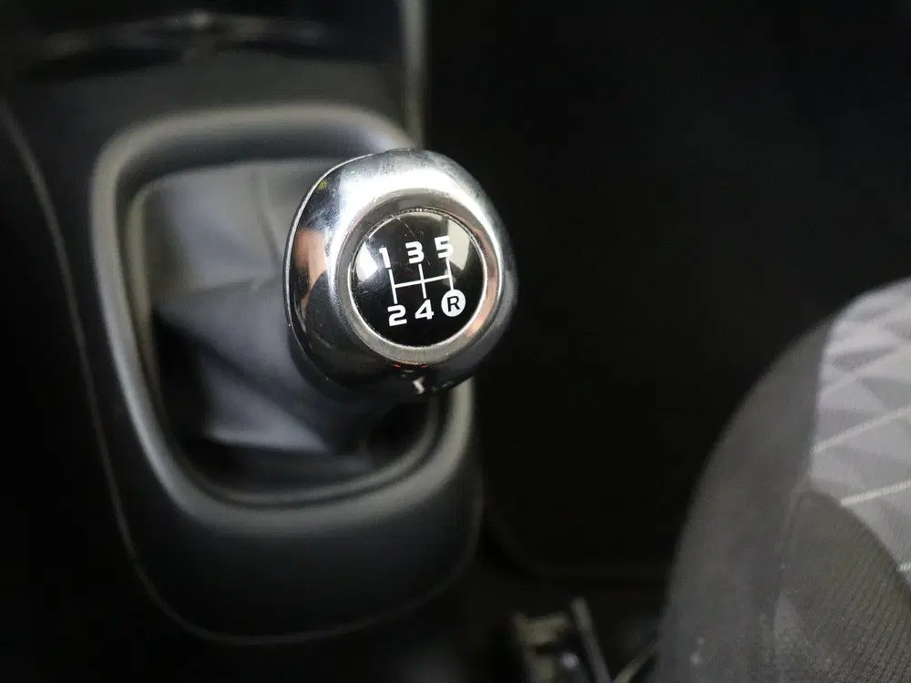 Peugeot 108 1.0 e-VTi Active uit 2021, foto 19