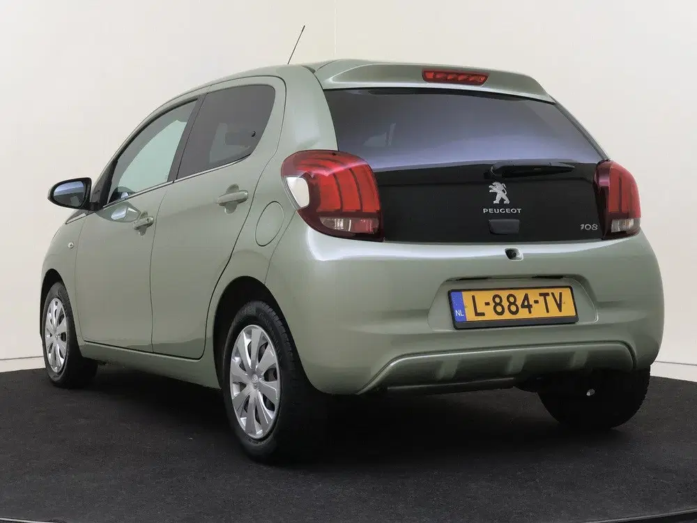 Peugeot 108 1.0 e-VTi Active uit 2021, foto 4