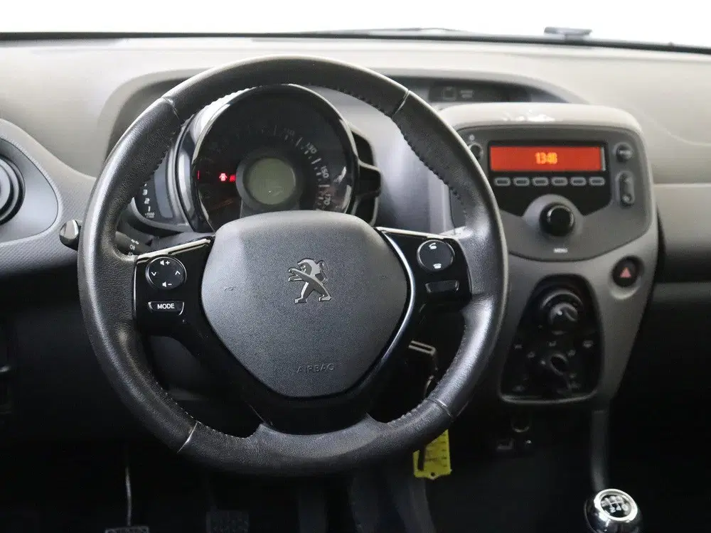 Peugeot 108 1.0 e-VTi Active uit 2021, foto 6