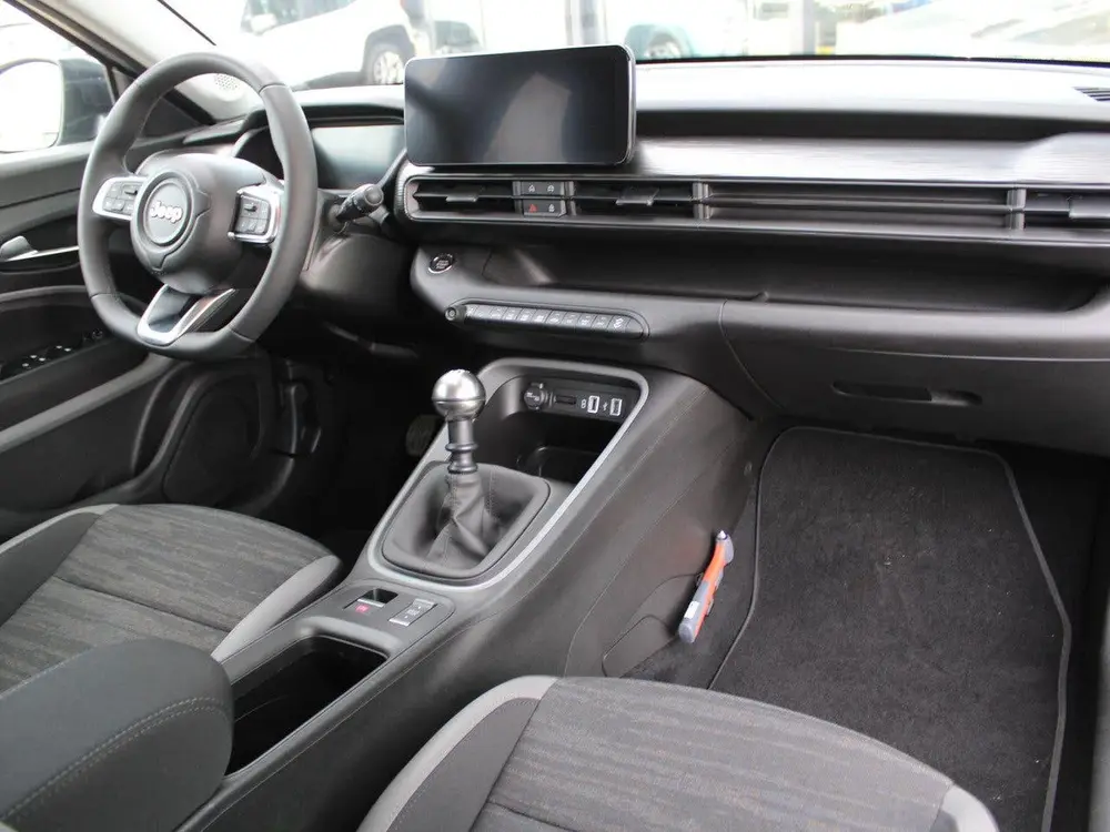 Jeep Avenger 1.2 Longitude uit 2024, foto 3