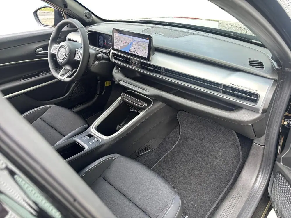 Jeep Avenger Summit EV 54kWh 156pk uit 2026, foto 12