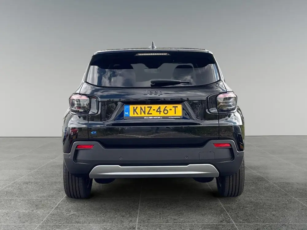 Jeep Avenger Summit EV 54kWh 156pk uit 2026, foto 4