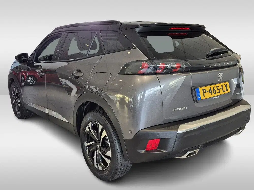 Peugeot 2008 1.2 PureTech GT-Line 130 PK uit 2021, foto 4