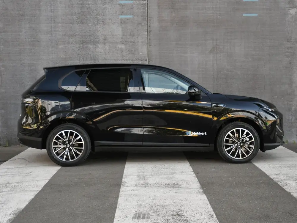Leapmotor B10 Design Hybrid EV 18.8kWh 218pk Automaat ST uit 2026, foto 4