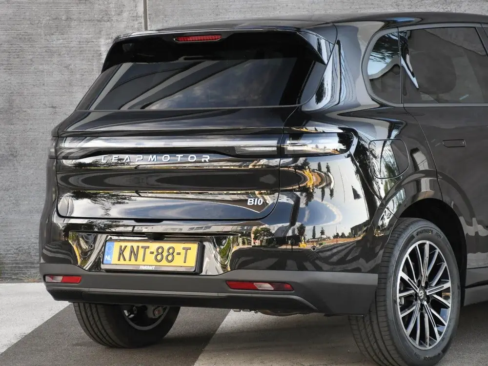 Leapmotor B10 Design Hybrid EV 18.8kWh 218pk Automaat ST uit 2026, foto 6