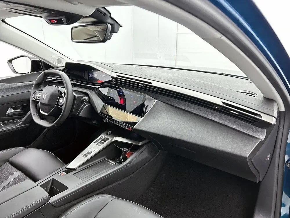 Peugeot 408 1.6 HYbrid Allure Pack 225pk Automaat uit 2025, foto 12