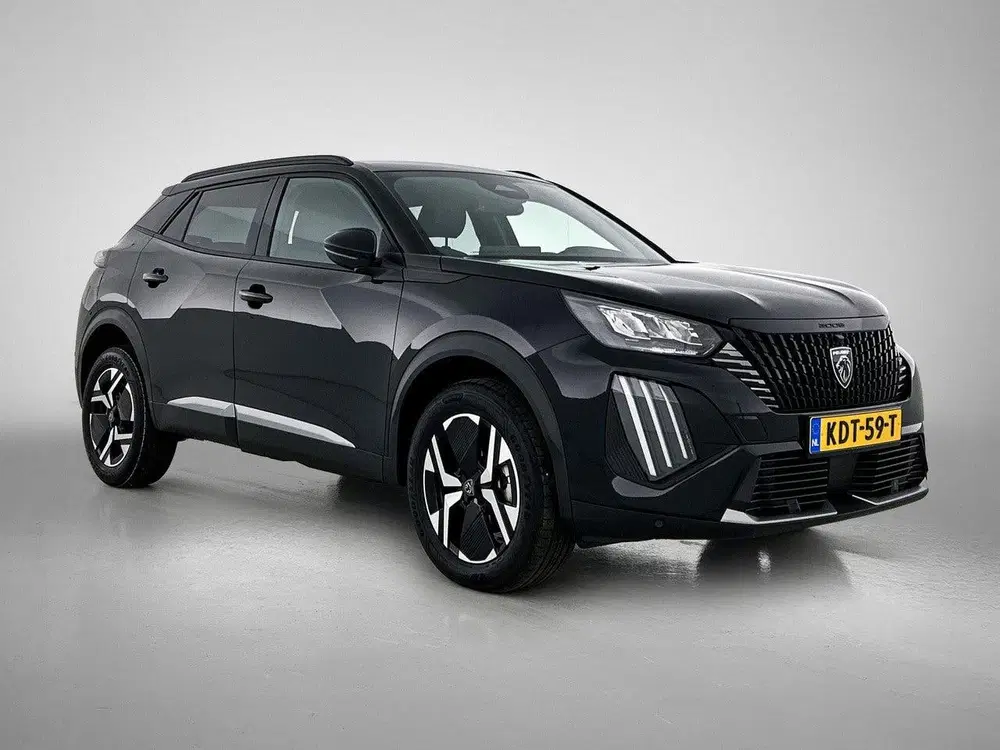 Peugeot 2008 1.2 Hybrid Allure 145pk Automaat uit 2025, foto 2