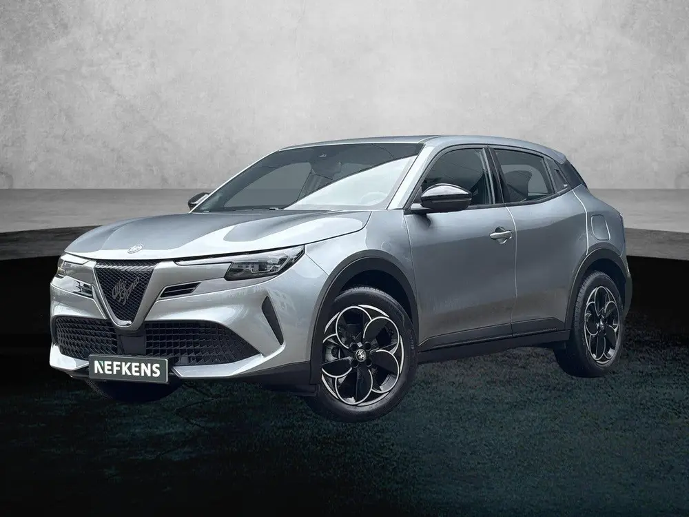 Alfa Romeo Junior Elettrica 54 kWh uit 2025