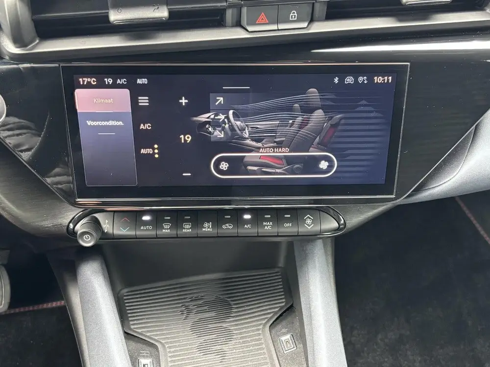 Alfa Romeo Junior Elettrica 54 kWh uit 2025, foto 19