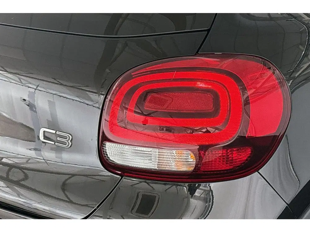 Citroën C3 1.2 PureTech C-Series Apple CarPlay Parkee uit 2021, foto 19