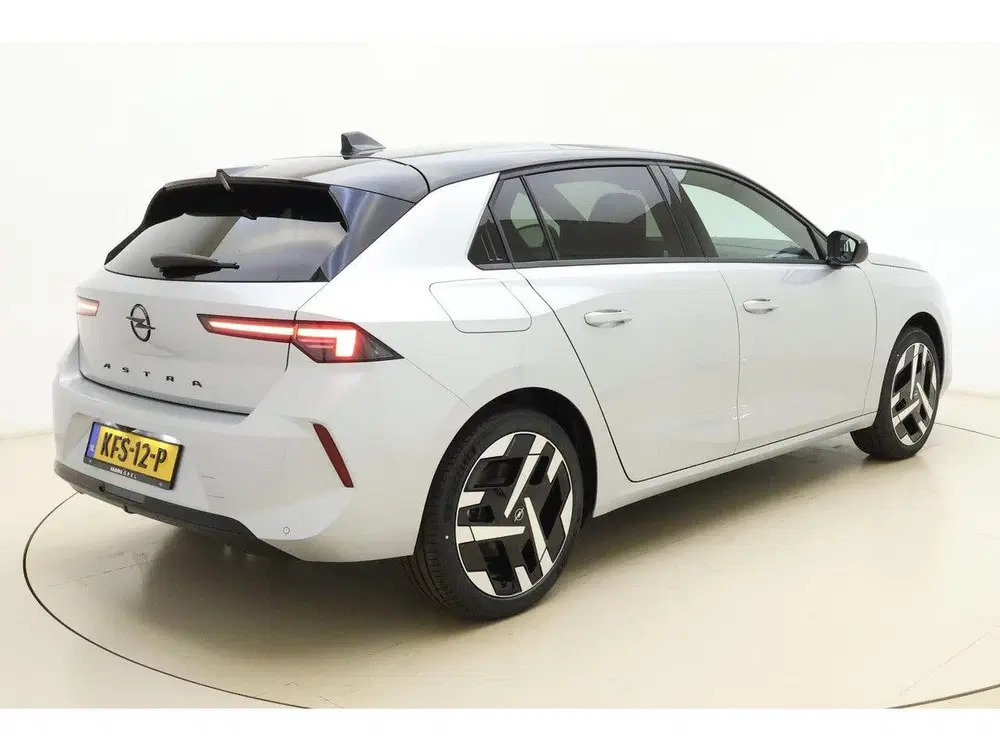 Opel Astra Electric 58 kWh Ultimate uit 2026, foto 2