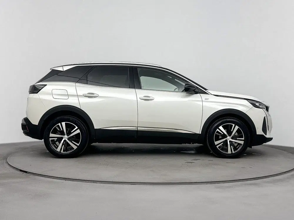 Peugeot 3008 SUV 1.2 136 pk Automaat Hybrid GT uit 2024, foto 12