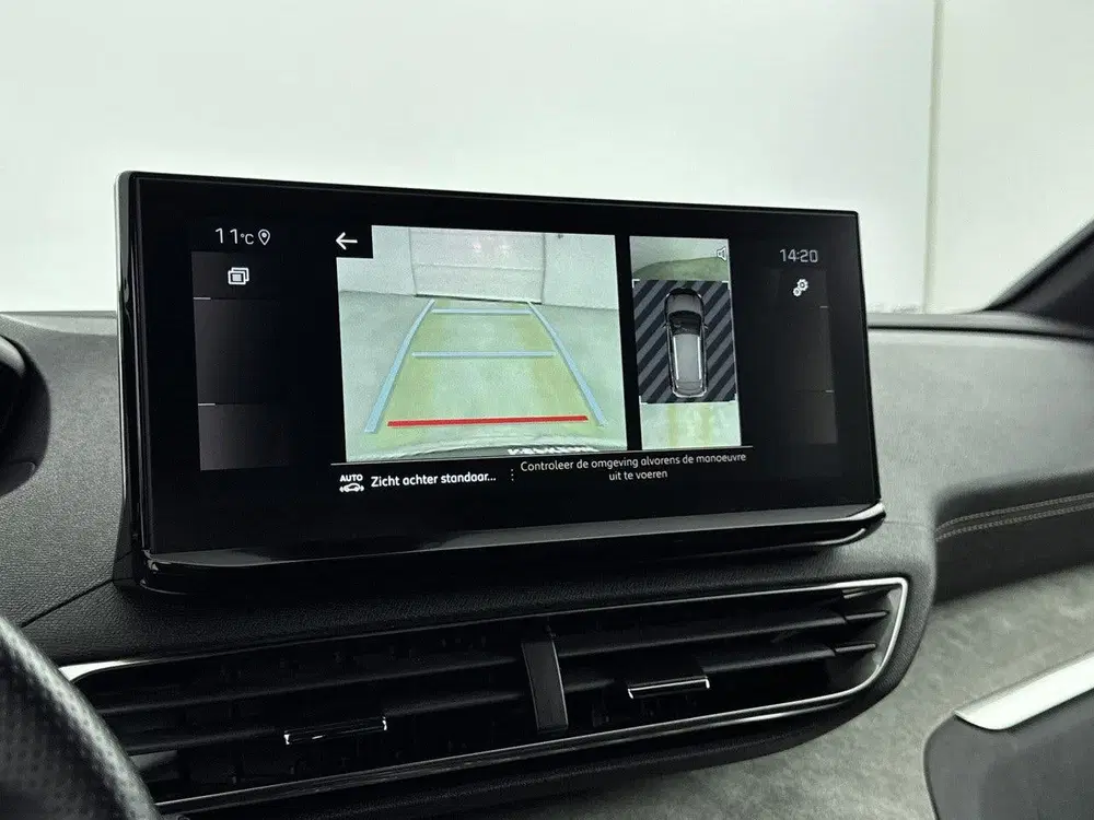 Peugeot 3008 SUV 1.2 136 pk Automaat Hybrid GT uit 2024, foto 6
