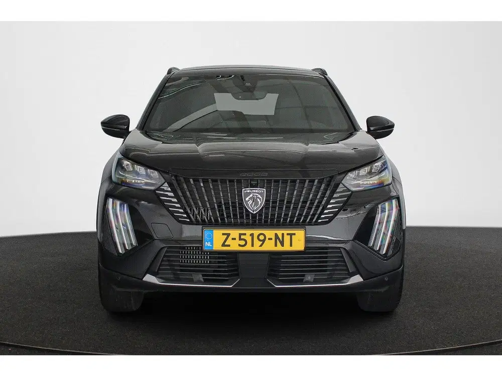 Peugeot 2008 1.2 PureTech 130 GT Panoramadak Trekhaak uit 2024, foto 15