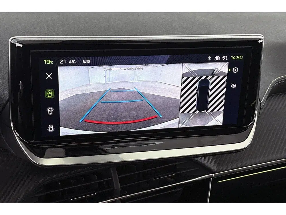Peugeot 2008 1.2 PureTech 130 GT Panoramadak Trekhaak uit 2024, foto 17