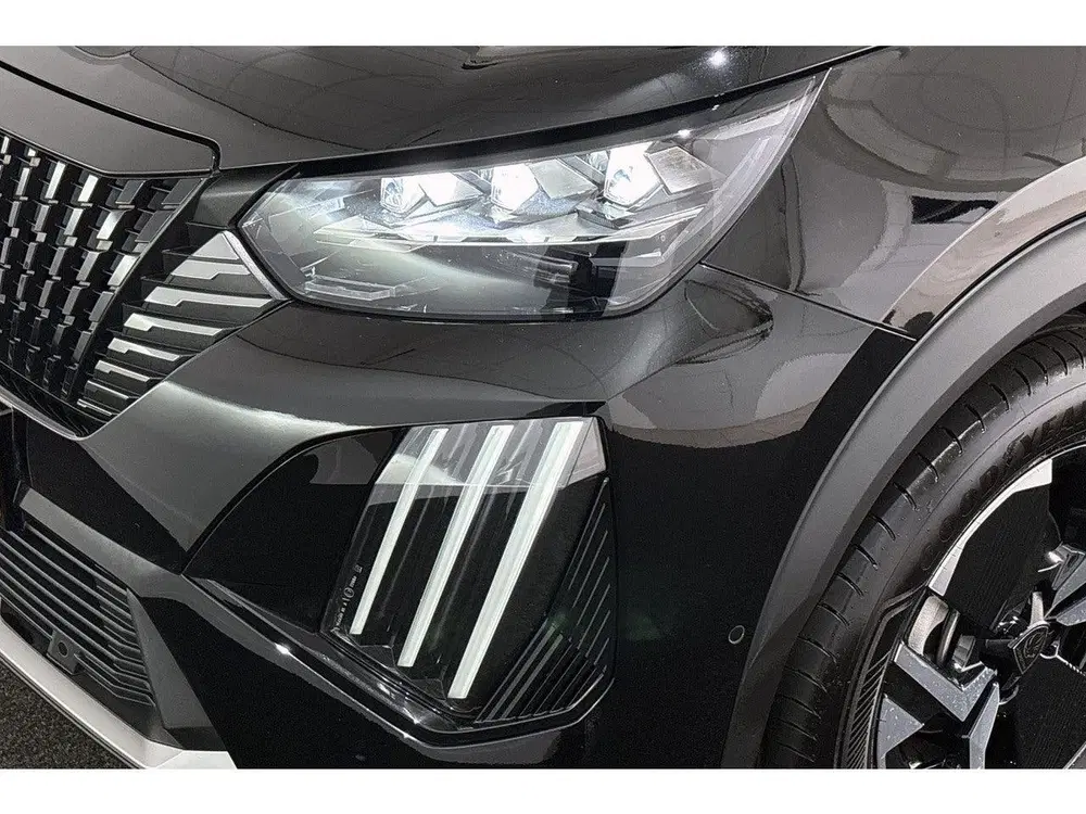 Peugeot 2008 1.2 PureTech 130 GT Panoramadak Trekhaak uit 2024, foto 20