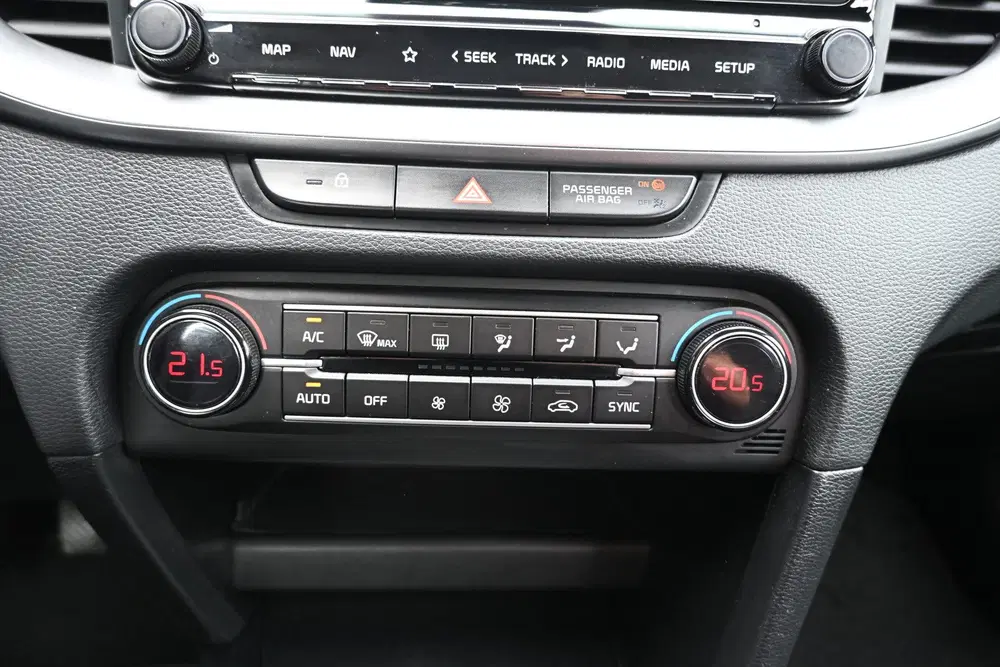 Kia Ceed 1.0 T-GDi DynamicLine (bj 2023) uit 2023, foto 17