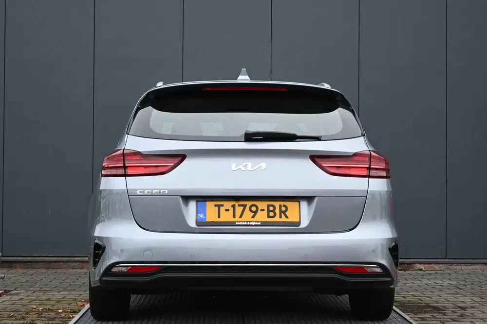 Kia Ceed 1.0 T-GDi DynamicLine (bj 2023) uit 2023, foto 5