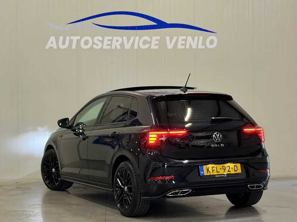 Volkswagen Polo 1.0 TSI R-Line Edition DSG Zwart uit 2024, foto 3
